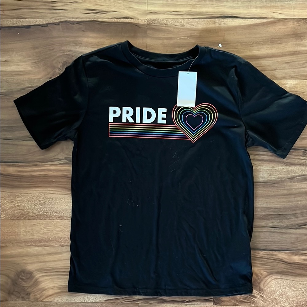 NWT - L (14/16) - AMERICAN DREAM - Black Pride T-Shirt